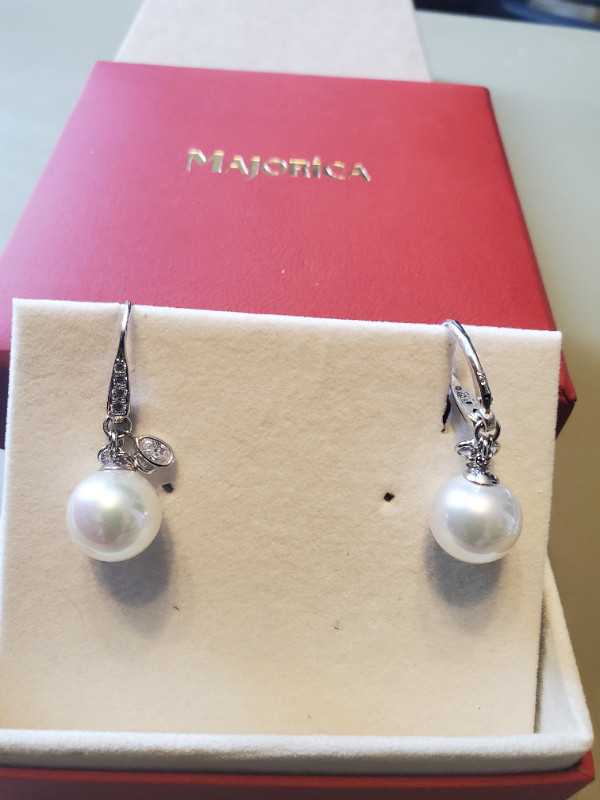 Majorica pearls and sterling earrings in Jewellery & Watches in City of Toronto - Image 2