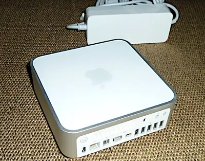 Mac Mini 2009, View more