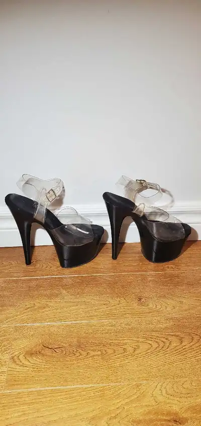 Talons hauts noirs Pleaser de 7 po, View more