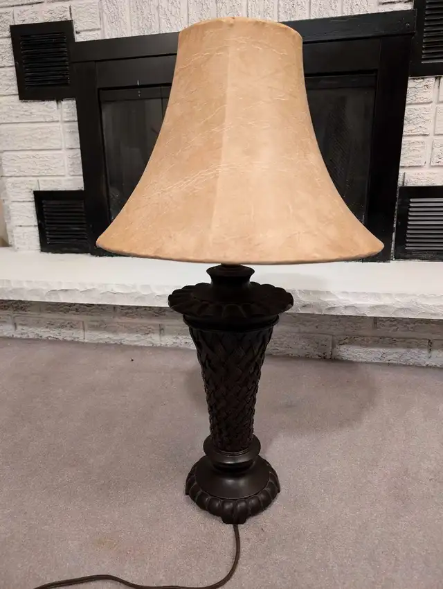 Table lamps in Indoor Lighting & Fans in Mississauga / Peel Region - Image 4