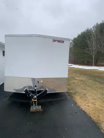 Like new TNT Travel trailer, 20ft with rear ramp door and regular side door. MVI is good till May .5...
