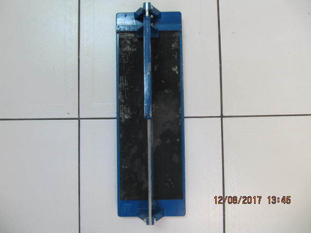 Bennett sale tile cutter