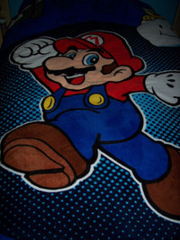 Couverture douce Mario Bros pour lit simple