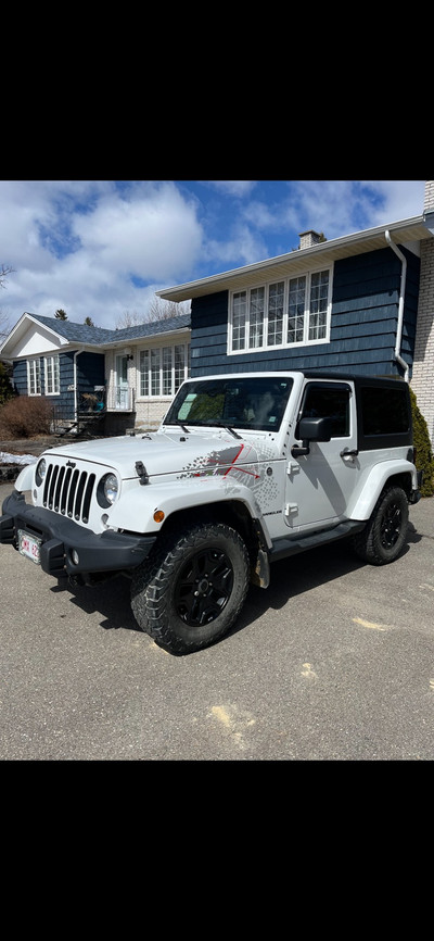 Jeep Wrangler Sahara 2016