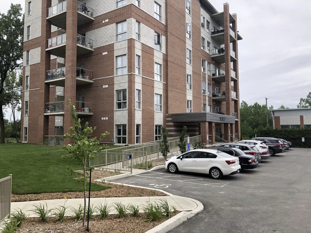 1007 Montée Champagne — photo 1