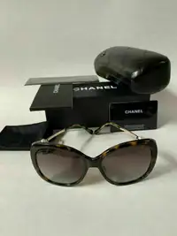 CHANEL CH 5339 Pearl Tortoise Acetate & Gold Metal Polarized