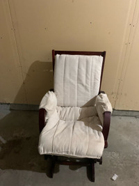 Glider Nursing Chair 