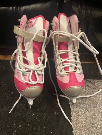Size 3 CCM Skates, View more