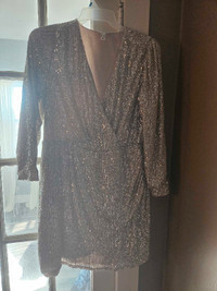1xl -  Silver Sequin dress