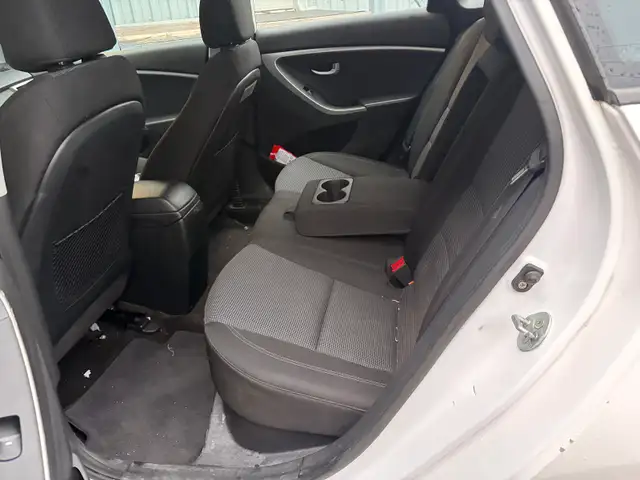 2017 Hyundai Elantra GT569252791725608964