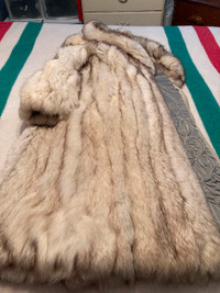 Stunning, Genuine, Full Length, Silver Fox Coat!