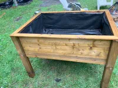 5 BACS à jardin en bois traité de 430 litres de volumes, View more