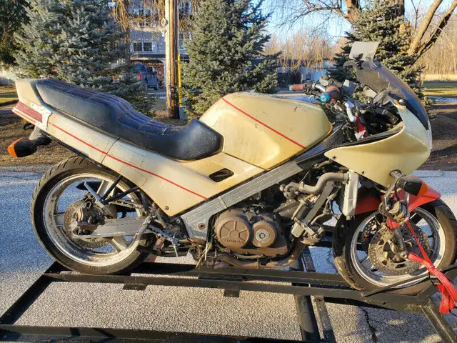 1986 Honda VFR750R Limited Edition Parting Out in Other in Windsor Region - Image 4