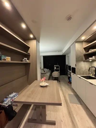 1 Bedroom Apartment Sublet – Downtown Toronto – July & August