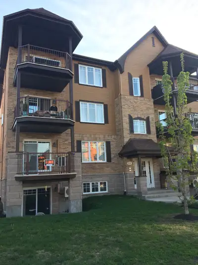 Condo 4 1/2 available for rent in the heart of Vaudreuil-Dorion