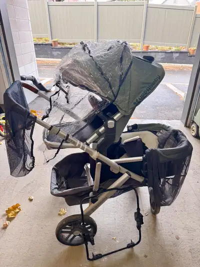 UppaBaby Vista, View more