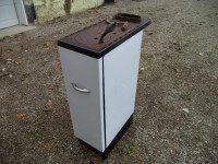 Porcelain Coated Wood Fired Parlor Stove
