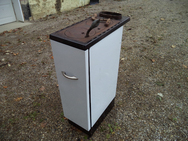Porcelain Coated Wood Fired Parlor Stove in Arts & Collectibles in London