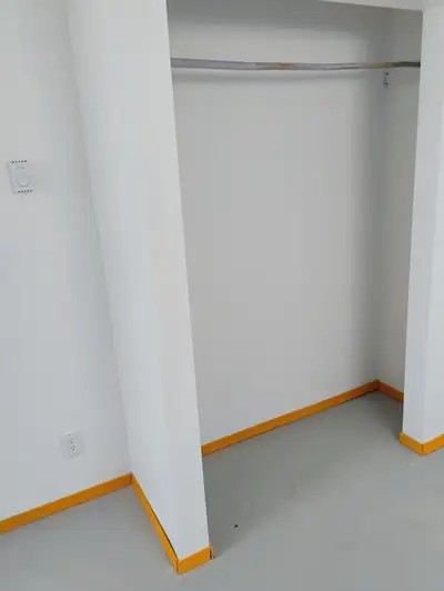 suite for rent west end