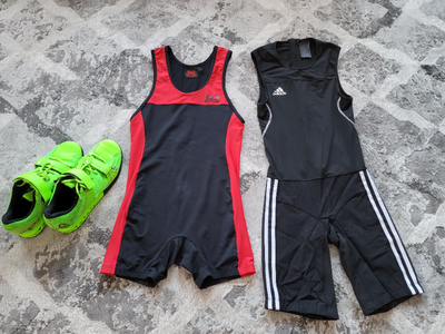 Singlet et soulier d'haltérophilie, View more