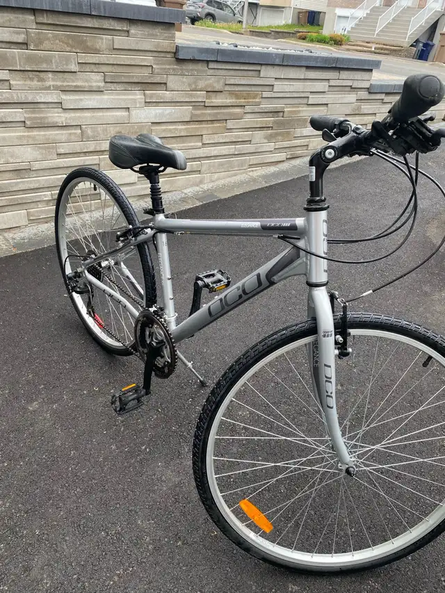 Vélo Bike DCO Élégance 701 comme neuf in Cruiser, Commuter & Hybrid in Laval / North Shore - Image 10