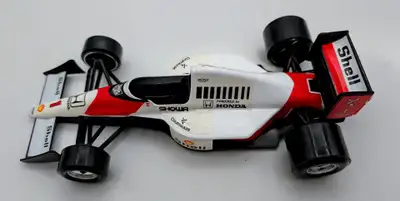 Bburago 1:24 McLaren Grand Prix F1 Model Car Made In Italy, View more