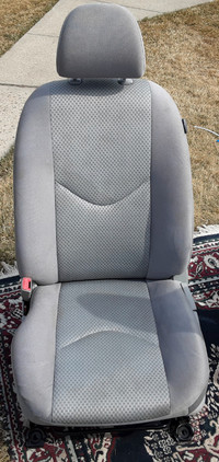 Clean  2008 rav 4 seats . Cloth grey both front and back