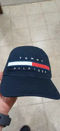 new Tommy hilfiger hat 