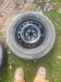 225 60 r17 winter tires on rimd