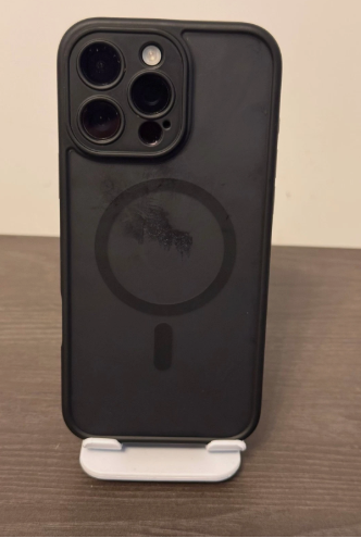 Apple iPhone 16 Pro Max 256GB Black Titanium Unlocked in Cell Phones in Kelowna - Image 5