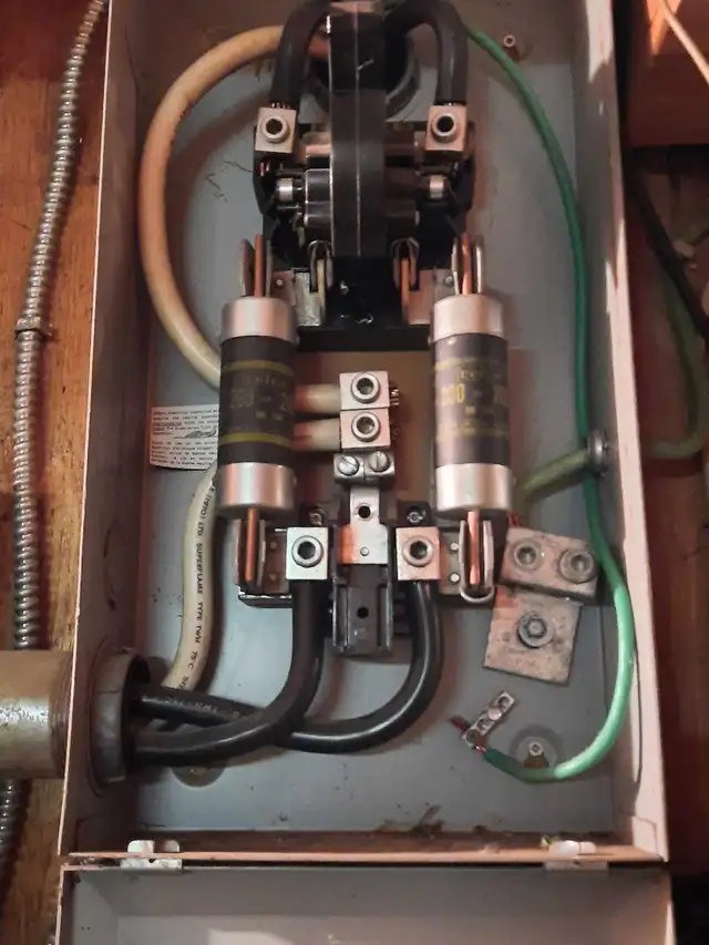 Residential Electrical retrofits and maintenance63771552929025124