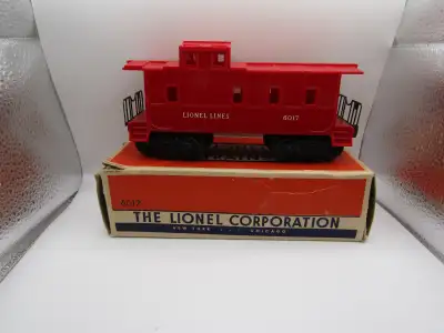 TRAIN LIONEL CABOOSE NO 6017, View more