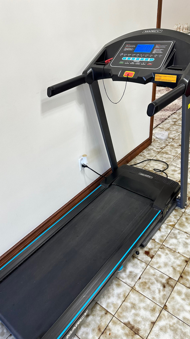 treadmill in Exercise Equipment in Hamilton - Image 2