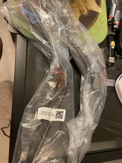 TCL 68-759370-1ZR1K TV Stand/Legs, View more