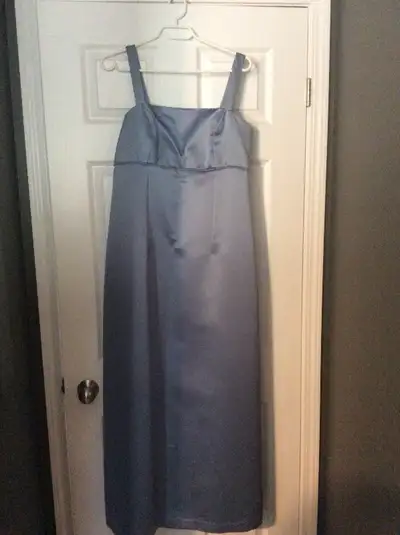 Bridesmaid/formal dress - size 14, View more