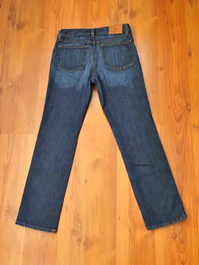 Lauren Ralph Lauren Mid-Rise Dark Blue Jeans – Size 6, View more