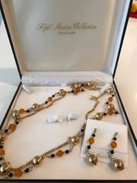 Fifth Avenue necklace and earring set NEW