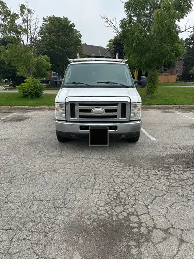 2014 ford e150 5.4 v8 Strong engine and transmission Runs and drives good No rust Cold ac Overall go...