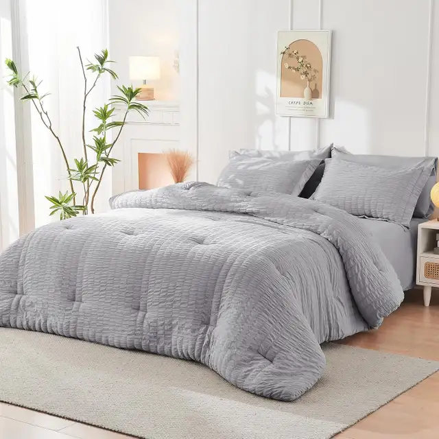 CA Beding Set Super Q Comforter Set, Incanus in Bedding in City of Toronto - Image 2