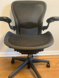 Aeron Herman Miller Chair - Office Chair - Excellent Condition
