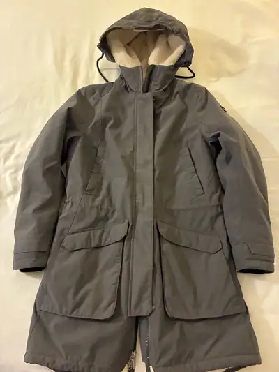 Helly Hansen Parka -Women small, View more