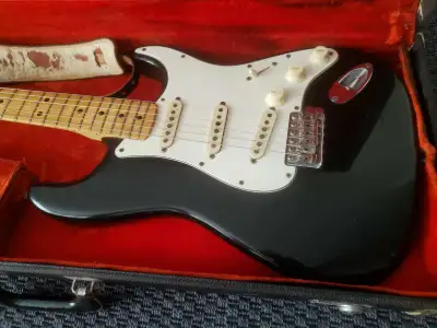 1974 Fender Stratocaster guitare vintage guitar...Échange ok, View more