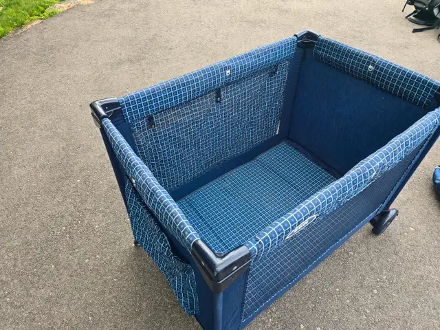 Travel playpens in Playpens, Swings & Saucers in Brockville - Image 4