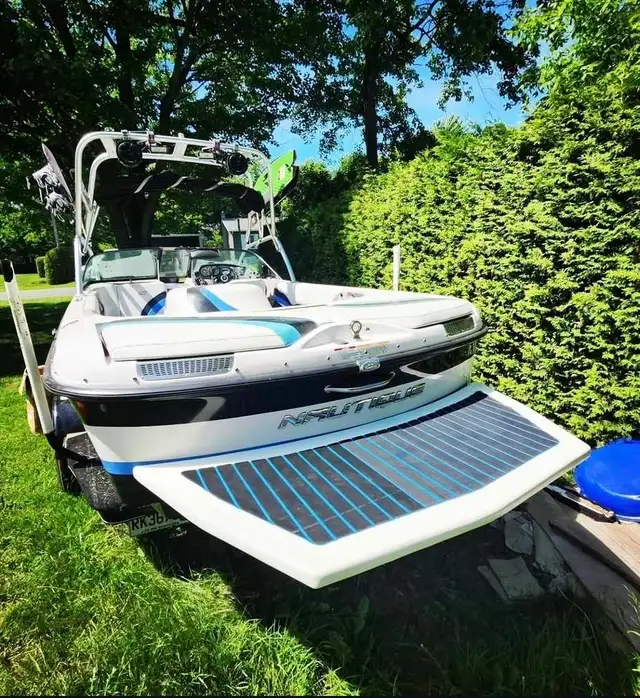 Air Nautique 216 Team in Powerboats & Motorboats in Drummondville - Image 5