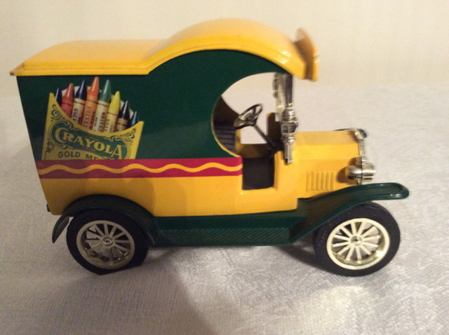 Crayola Limited Edition Toy Bank Replica of 1912 Delivery Car in Toys & Games in City of Toronto - Image 4