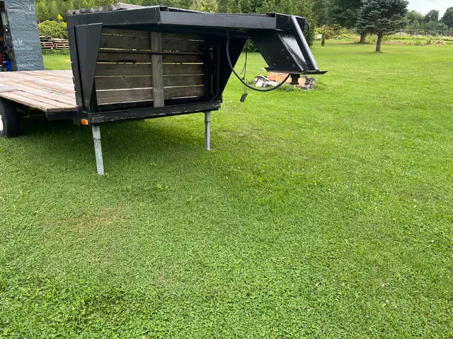 18 ft float in Cargo & Utility Trailers in Napanee - Image 4