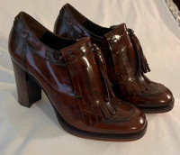 Like NEW Women's Salvador Sapena Brown Leather Shoes S 37/CDN 7