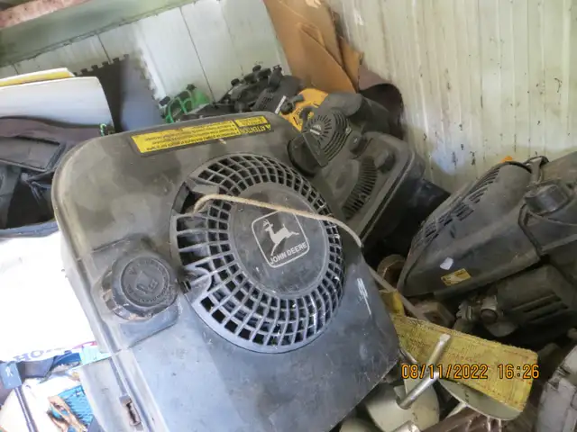 moteur de tondeuse in Lawnmowers & Leaf Blowers in Longueuil / South Shore - Image 7