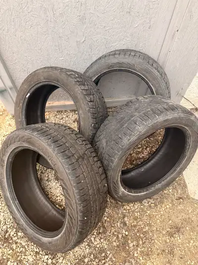 225/50/17 In ok condition Location, St vital $120 obo
