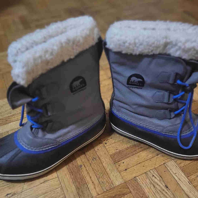 Sorel Boots size 6 in Men's Shoes in City of Toronto